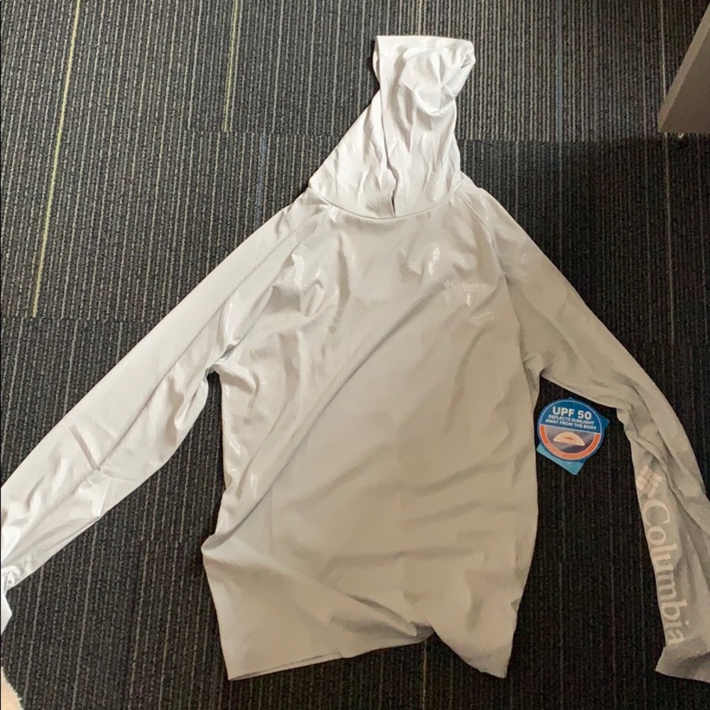 Columbia light weight reflective hoodie pullover